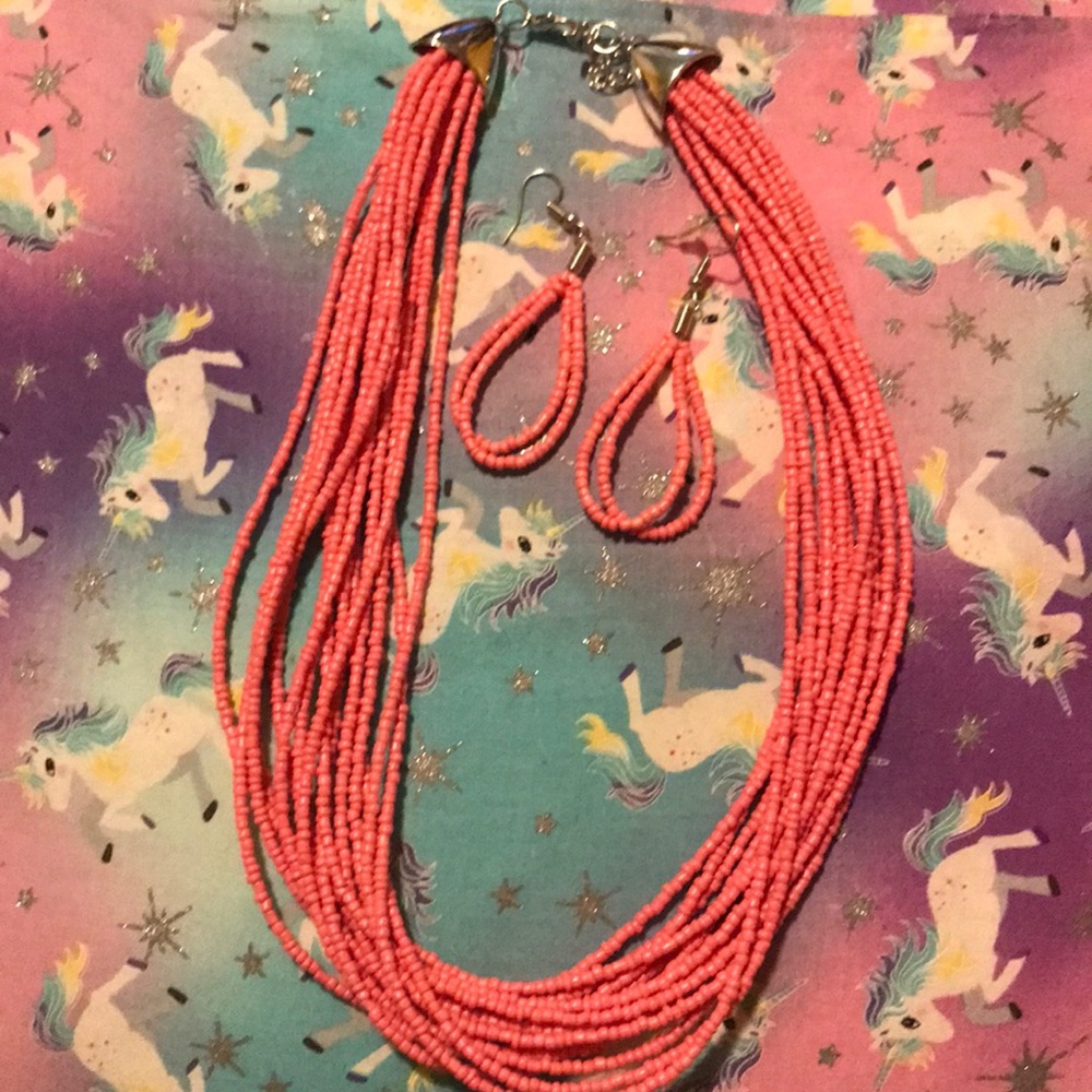 Matching coral necklace and earring set!